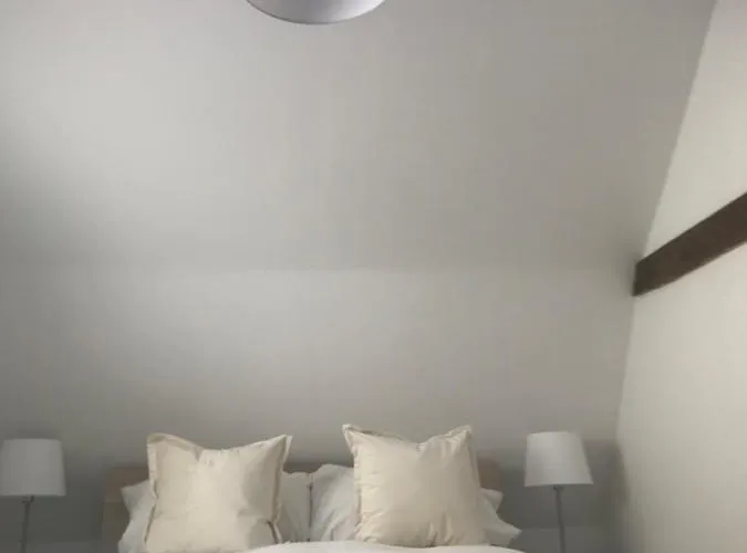 Отель Loft 141 Хильден